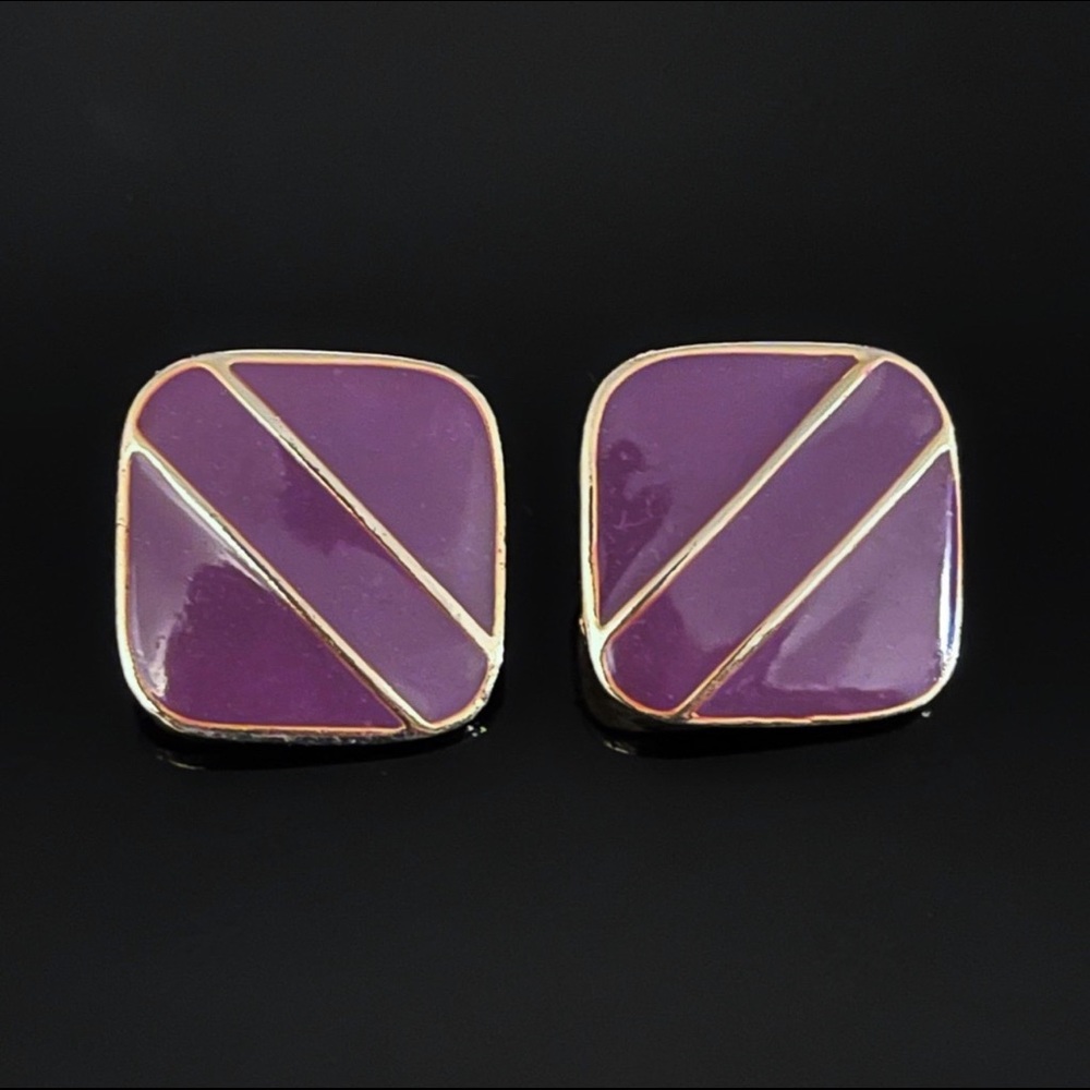 ✨Stunning VTG Italy Purple Clip On Earrings